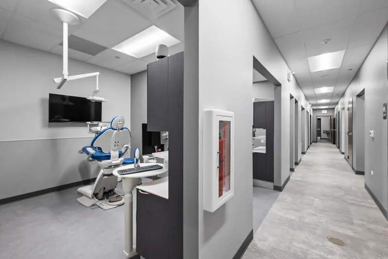 The corridor connecting the treatment rooms
